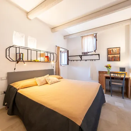 Helloapulia Masseria Don Sisto - Primo Piano Villa *